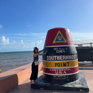 Meet your Posher, Pauline